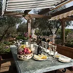 16 Trulli E Giardini