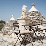 Апартаменты 16 Trulli E Giardini *